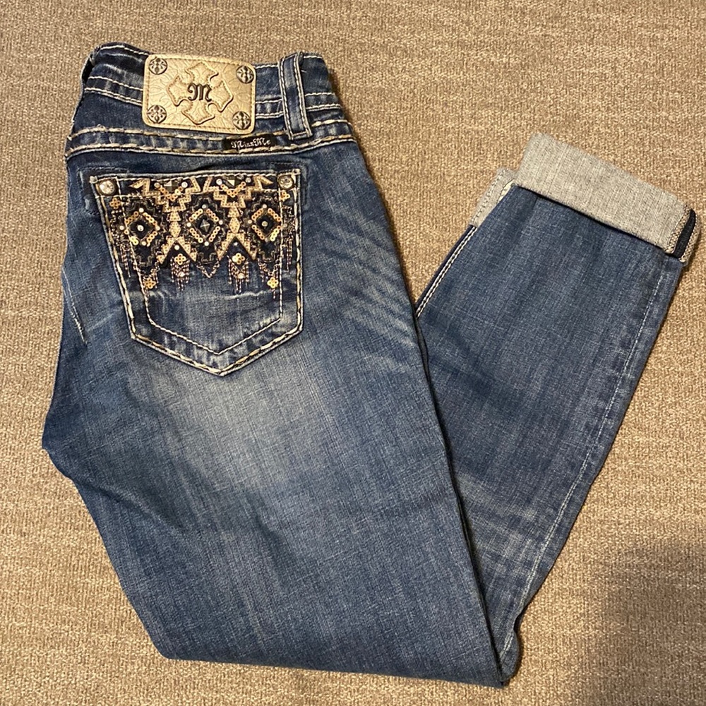 Women’s Miss Me Capris